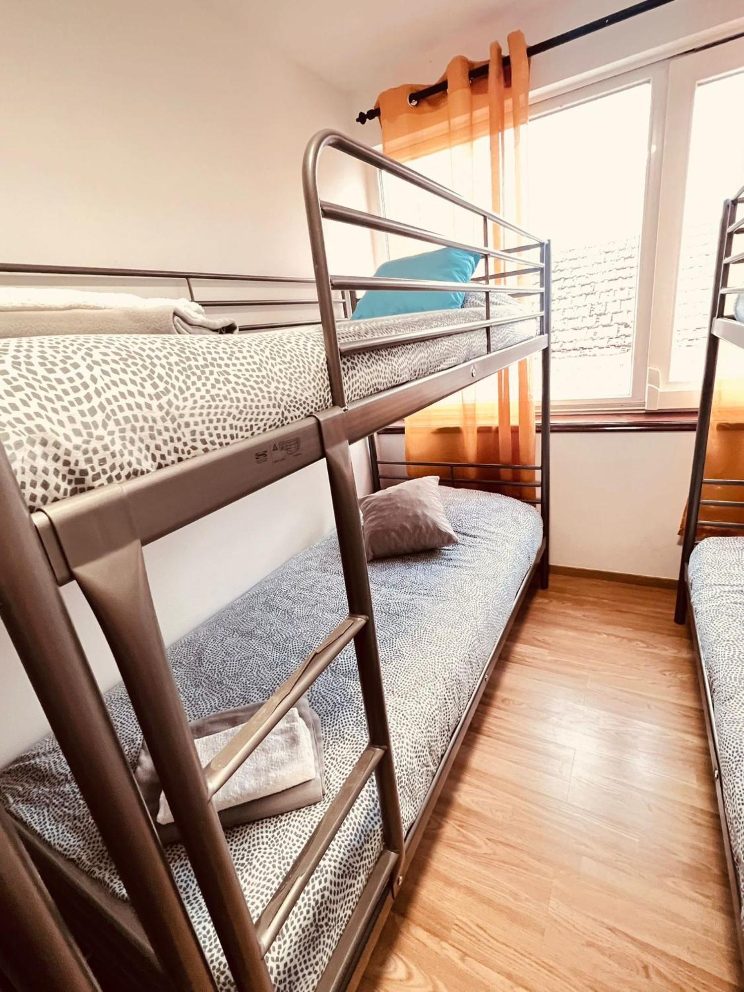 Hostel Golden Star Gião Kültér fotó